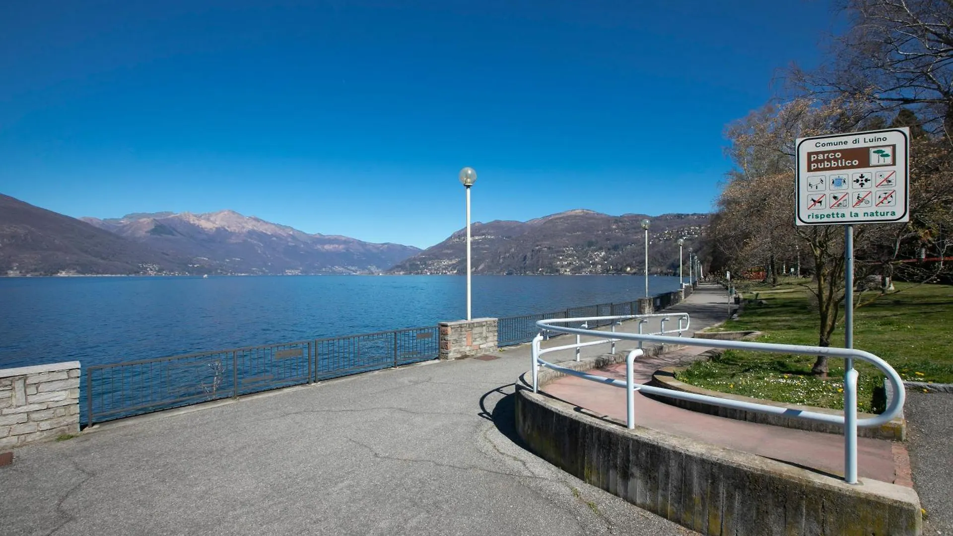 Residenza Gardenia Lake View Luino Center - Happy Rentals Apartament