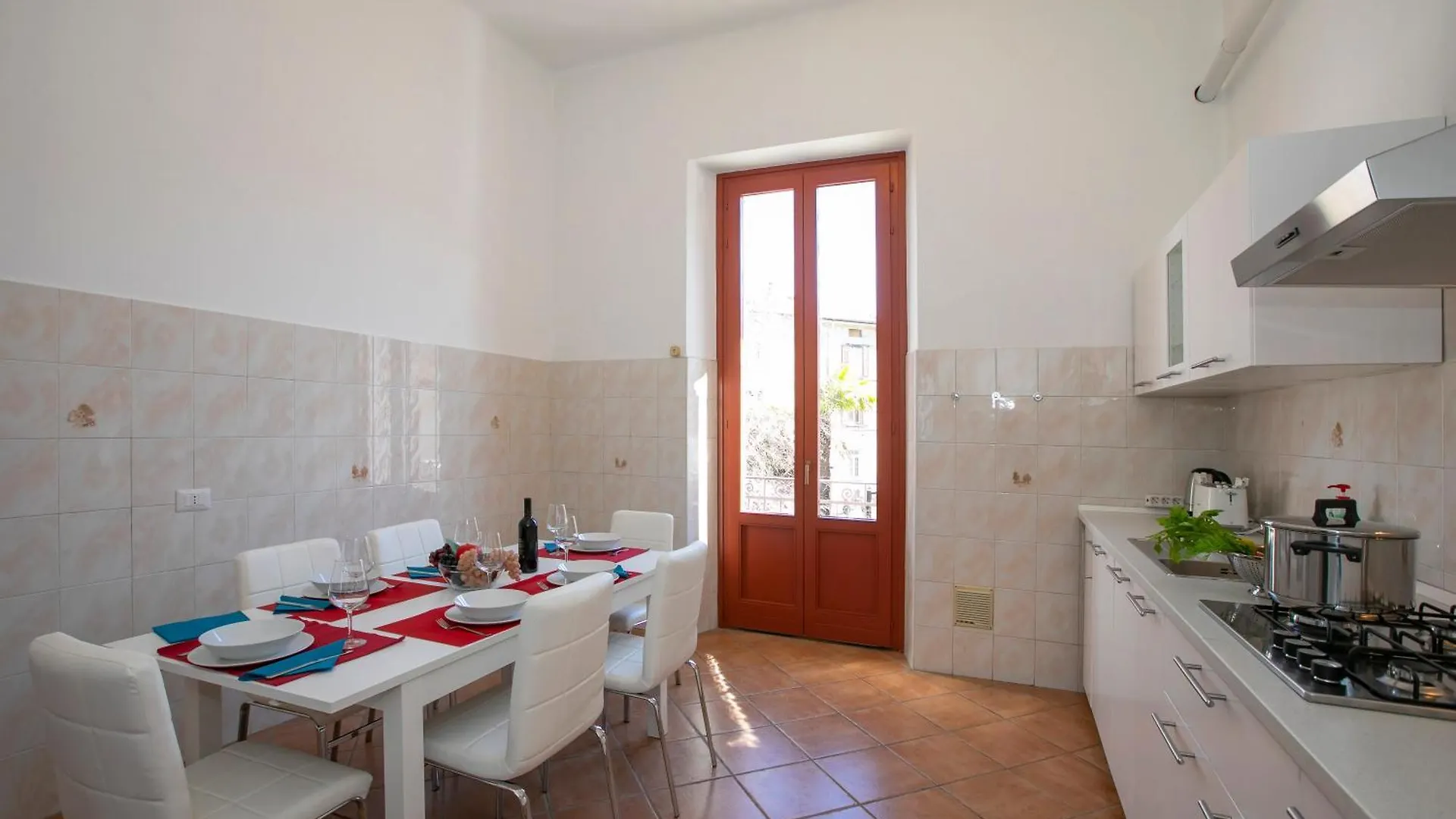 Apartment Ferienwohnung Residenza Gardenia Luino Italien