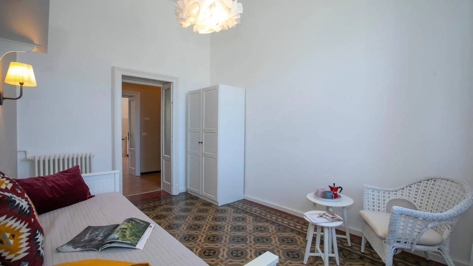 Residenza Gardenia Lake View Luino Center - Happy Rentals